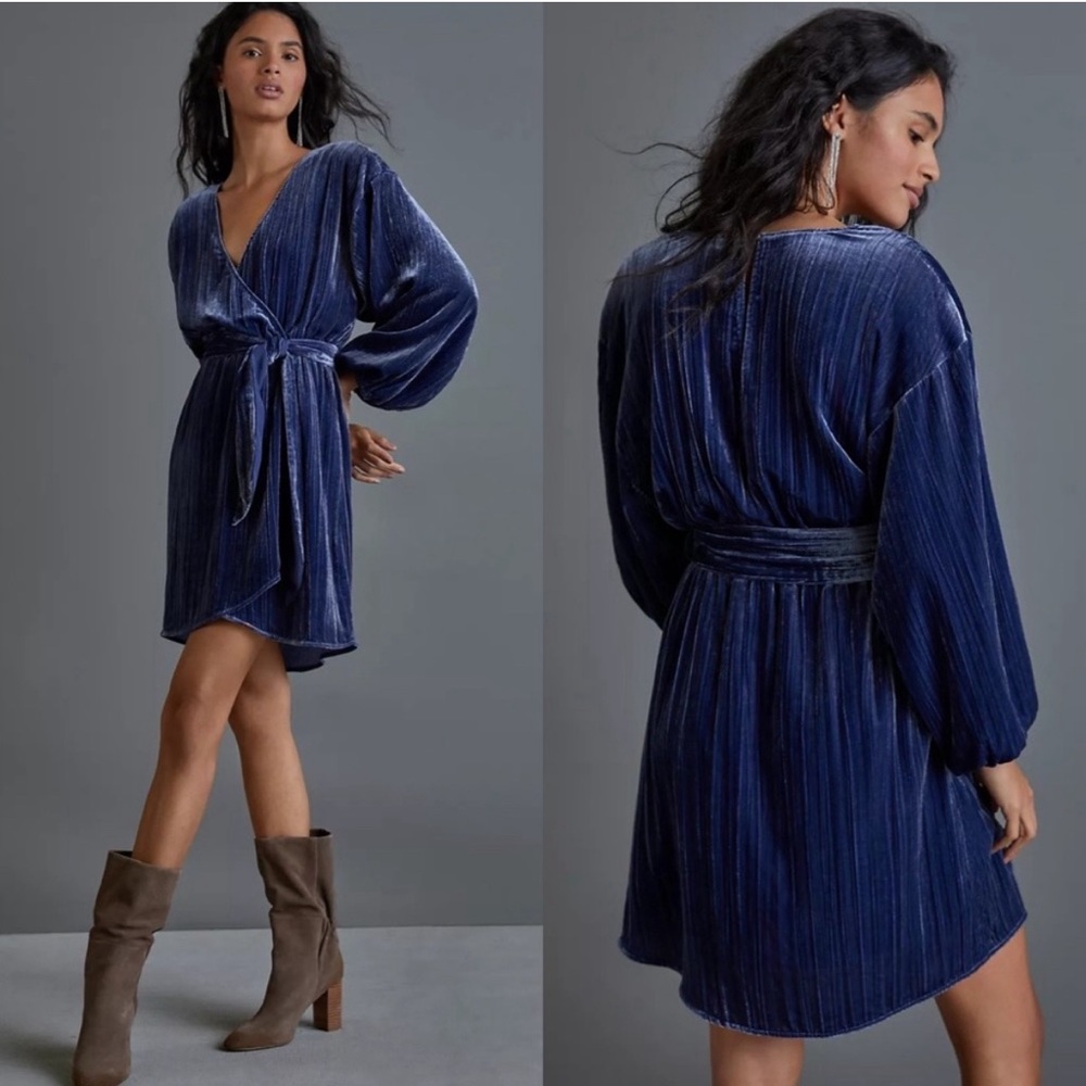 New with tags Anthropologie Sofia wrap dress size medium.